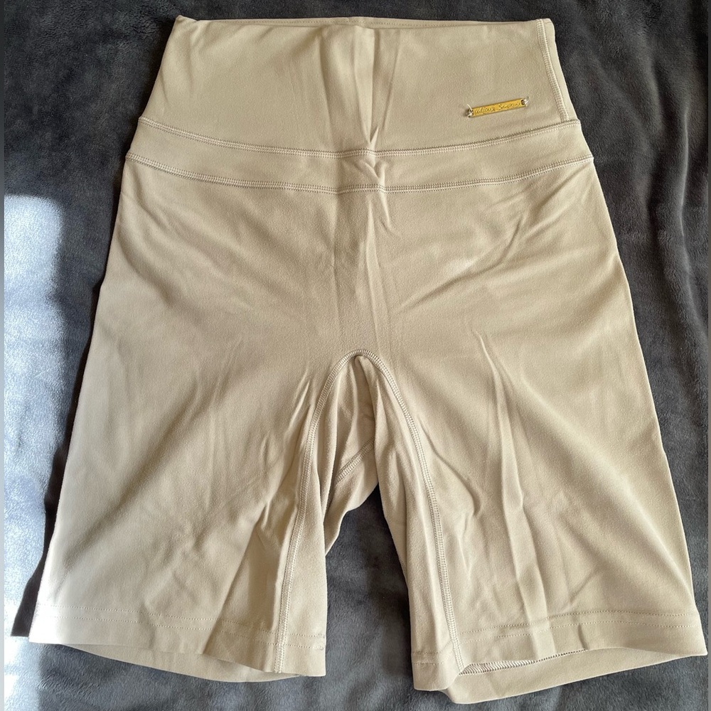 Whitney Simmons x Gymshark biker shorts